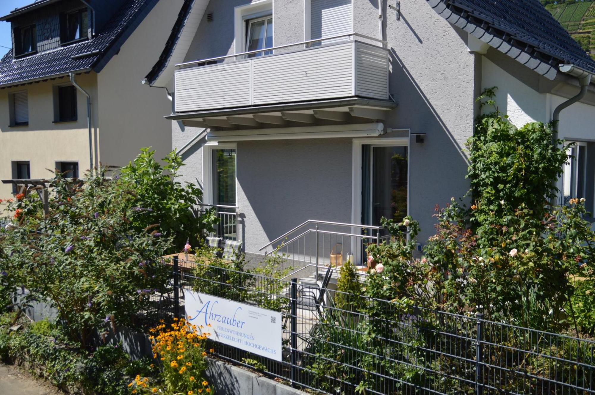 Hochgewaechs Apartment Bad Neuenahr-Ahrweiler